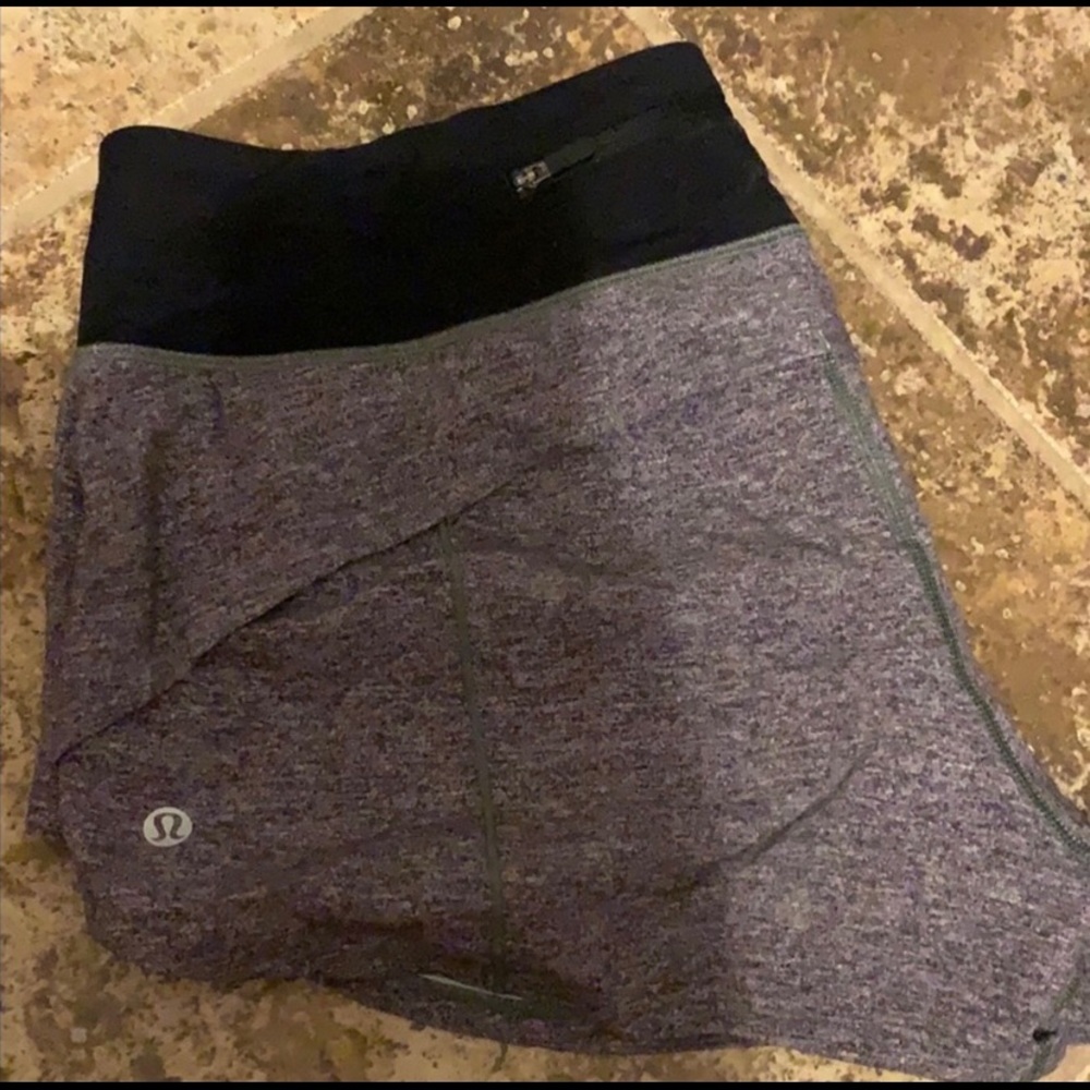 Lululemon size 10 shorts